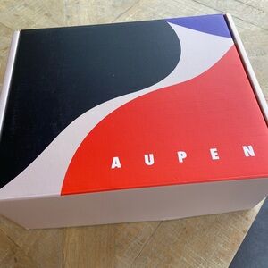 AUPEN Nirvana tweed Rouge bag in box with dust cover and Pearl ornament.